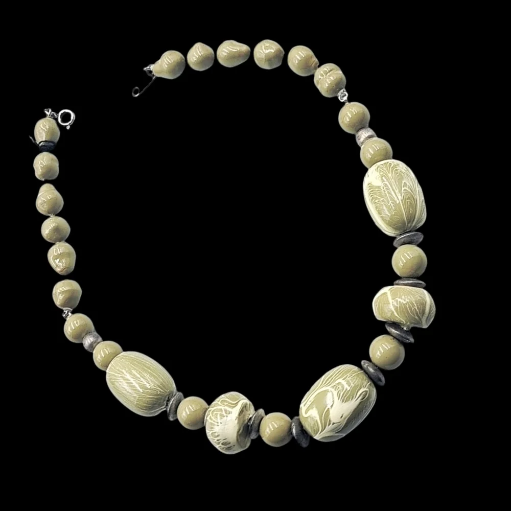 Elegant Green Beaded Necklace